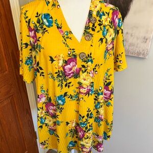 ODDY Yellow Floral Button-Accent Top